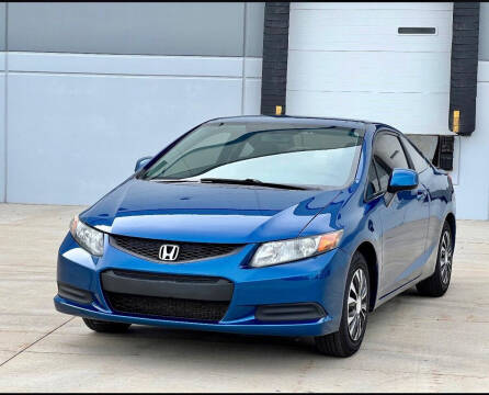 2012 Honda Civic for sale at Clutch Motors in Lake Bluff IL