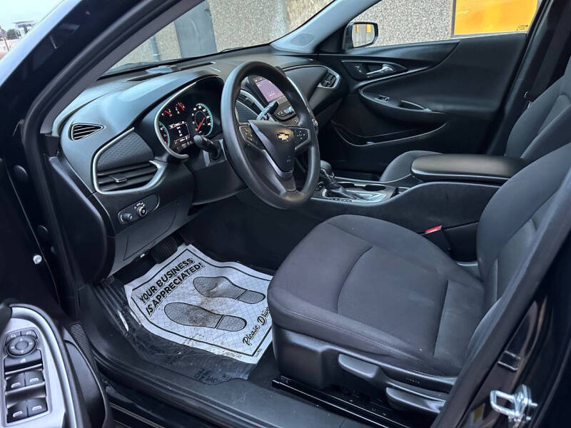 2022 Chevrolet Malibu LS