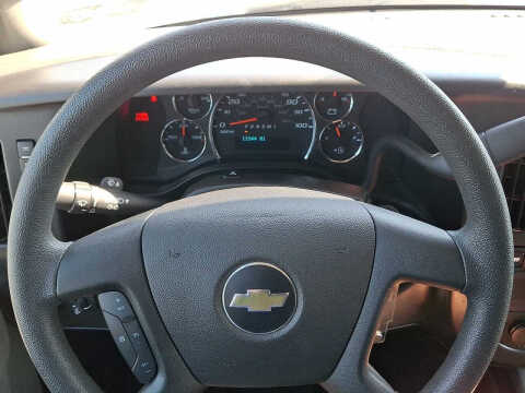 2024 Chevrolet Express 2500