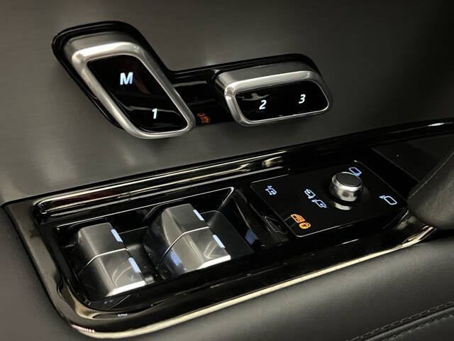 2024 Land Rover Range Rover Sport P360 SE