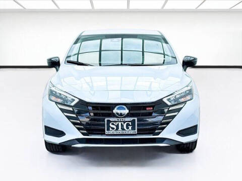 2023 Nissan Versa SR