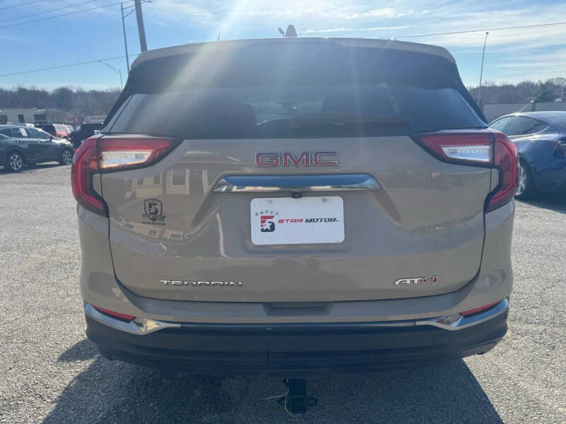 2022 GMC Terrain AT4