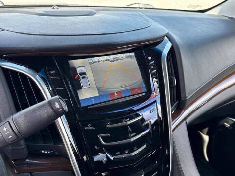 2020 Cadillac Escalade Luxury