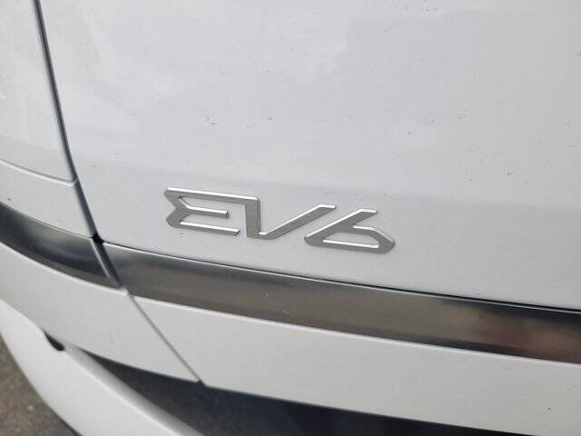 2025 Kia EV6 Wind