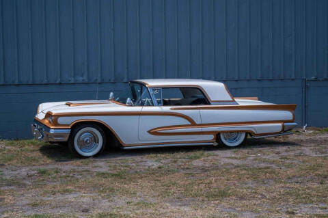 1960 Ford Thunderbird