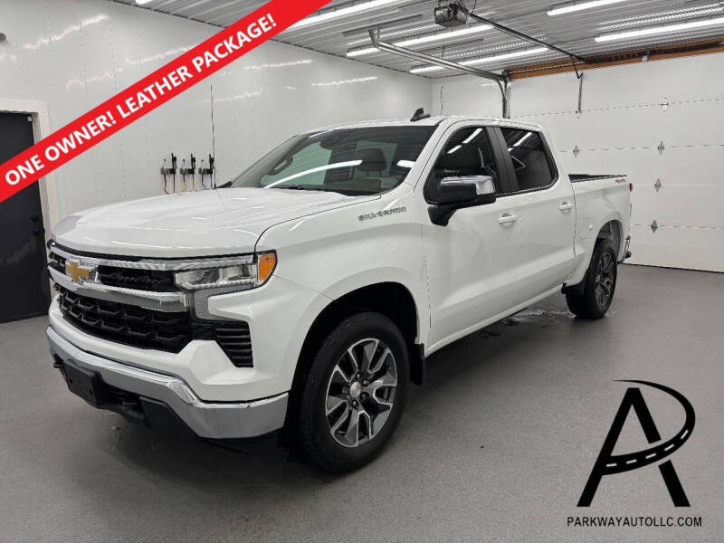 2023 Chevrolet Silverado LT's photo