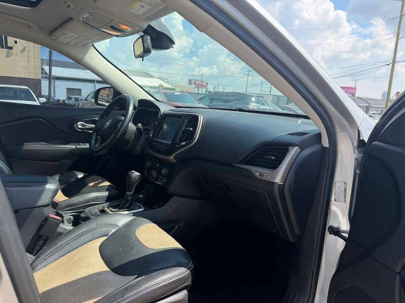 2016 Jeep Cherokee Latitude