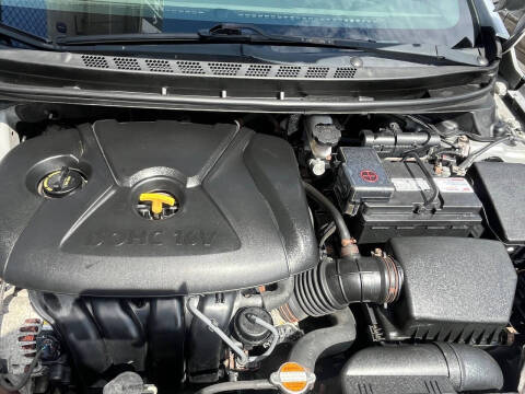 2012 Hyundai Elantra GLS