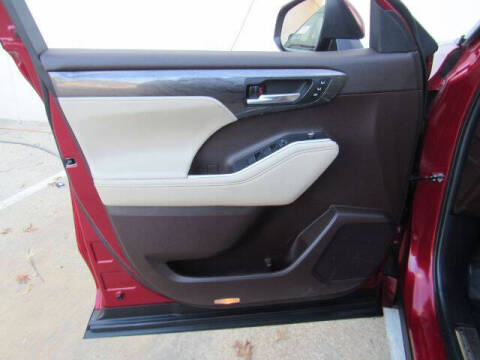 2022 Toyota Highlander Limited