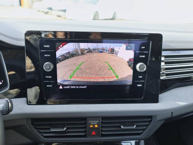 2025 Volkswagen Jetta SE