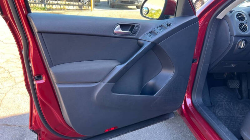 2014 Volkswagen Tiguan S