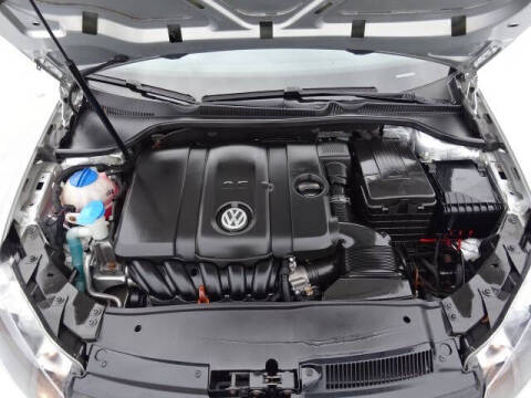 2010 Volkswagen Golf 2.5L PZEV