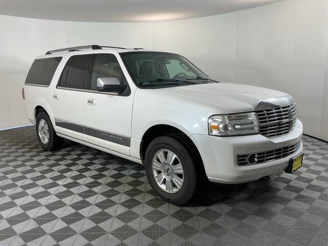 2010 Lincoln Navigator L