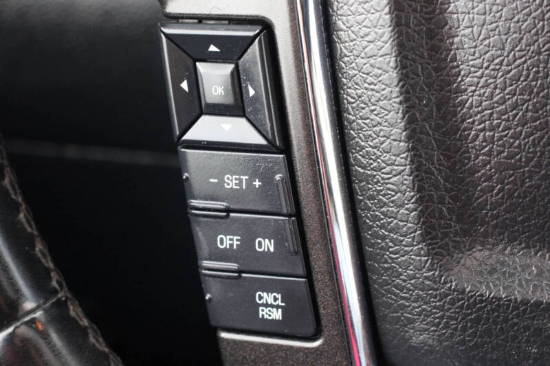 2017 Lincoln Navigator Select