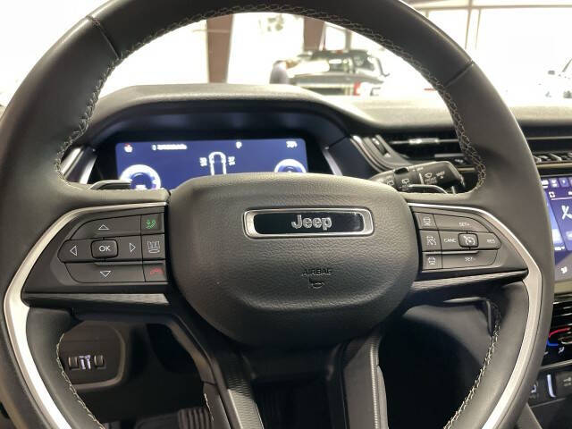 2023 Jeep Grand Cherokee L Laredo