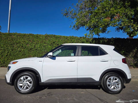 2022 Hyundai Venue SE