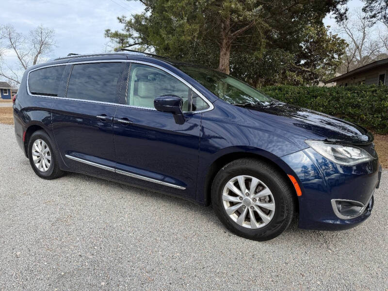 2018 Chrysler Pacifica Touring L Plus