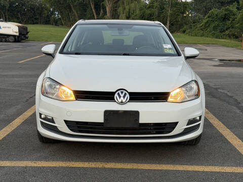 2015 Volkswagen Golf TSI SE