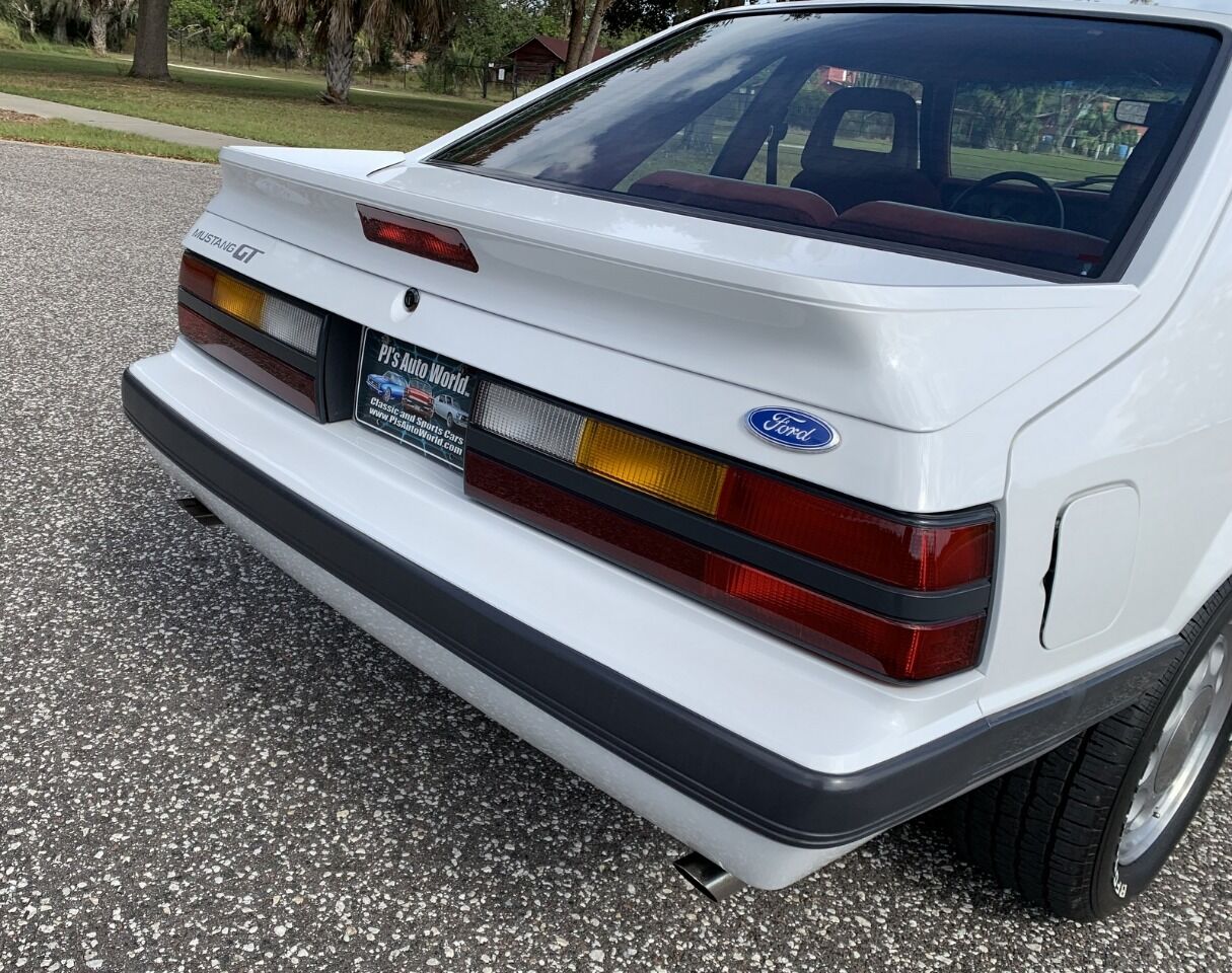 1986 Ford Mustang 33