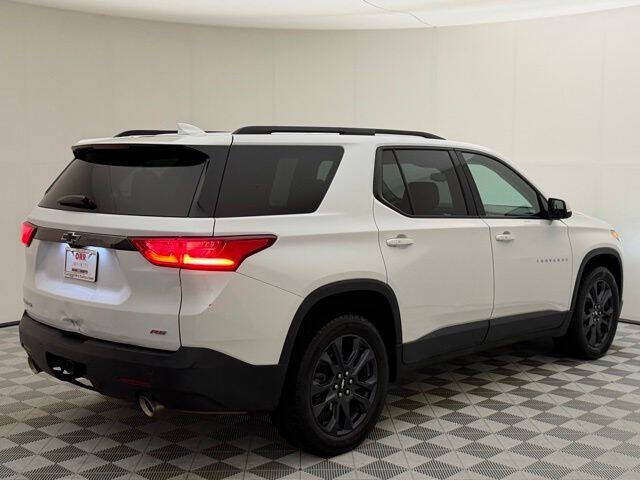 2021 Chevrolet Traverse RS