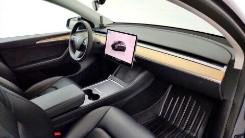 2023 Tesla Model Y Performance