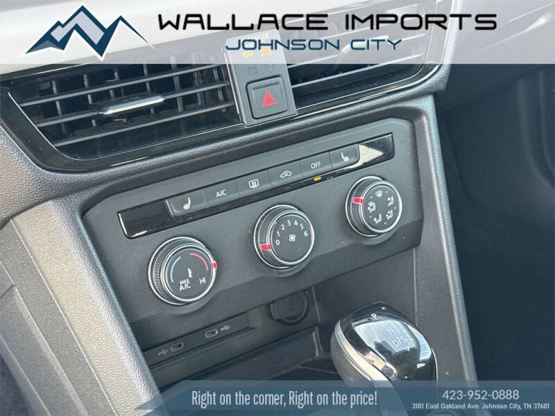 2022 Volkswagen Taos SE 4Motion