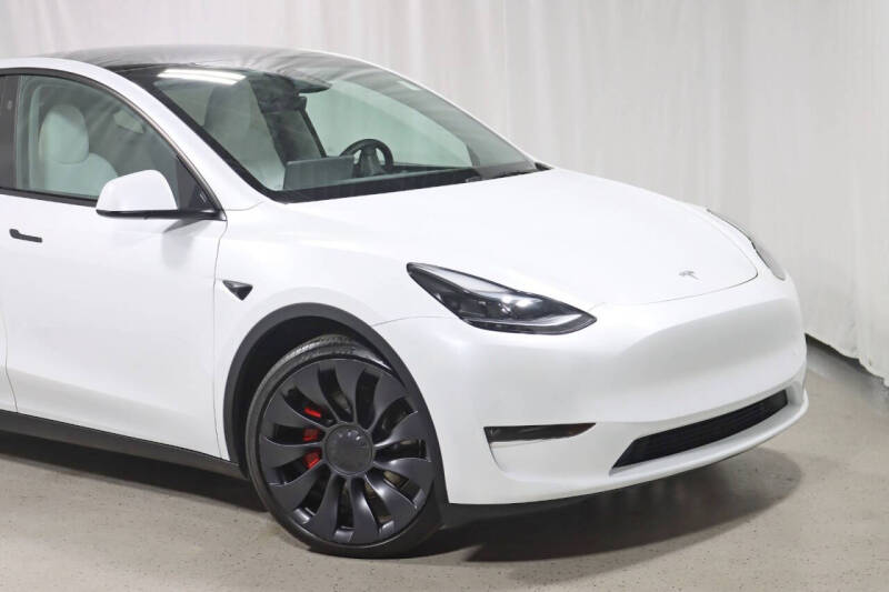 2025 Tesla Model Y Performance