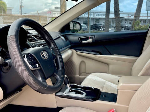 2013 Toyota Camry LE