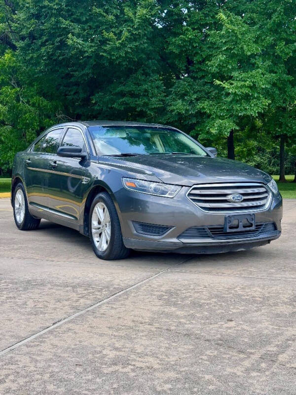 2018 Ford Taurus SE