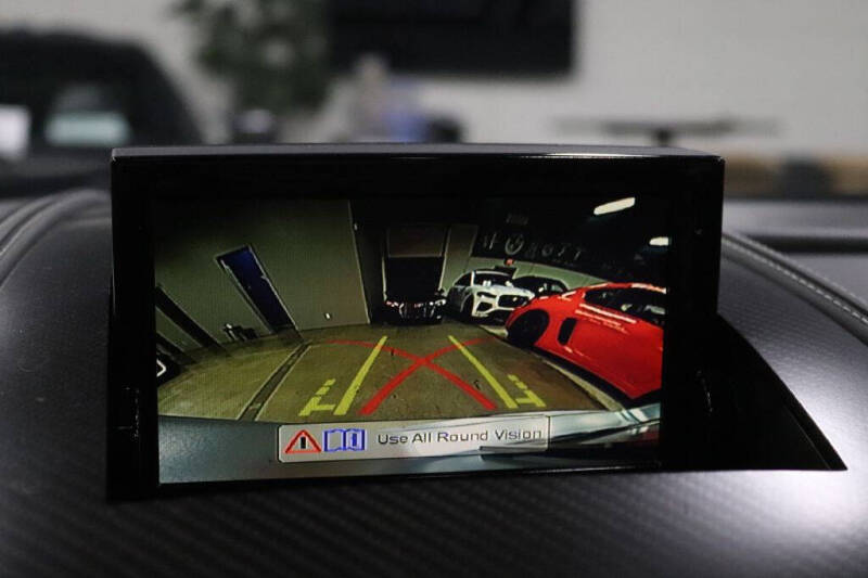 2013 Aston Martin DB9 Volante