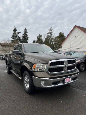 2013 RAM 1500 SLT
