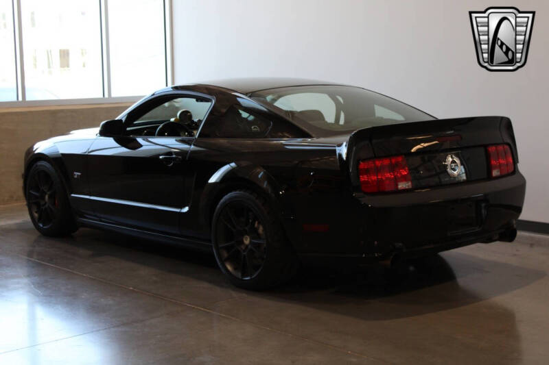 2005 Ford Mustang