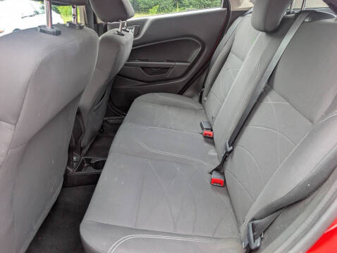 2014 Ford Fiesta SE