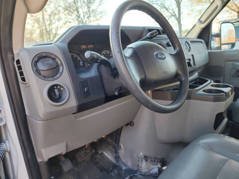 2012 Ford E-Series E-150