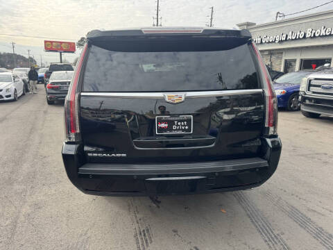 2017 Cadillac Escalade ESV Platinum