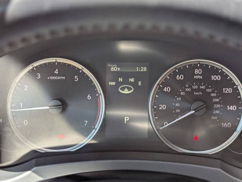 2023 Lexus IS 300