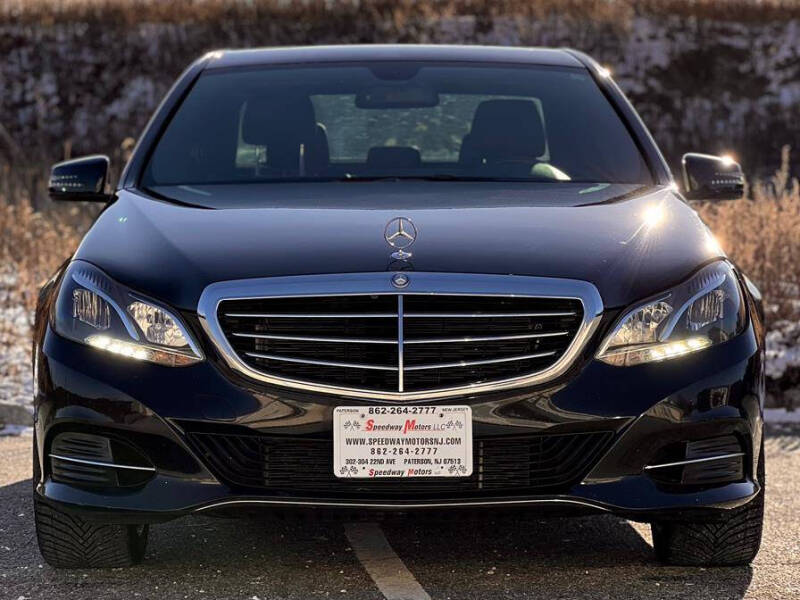 2014 Mercedes-Benz E-Class E350 Luxury photo 3