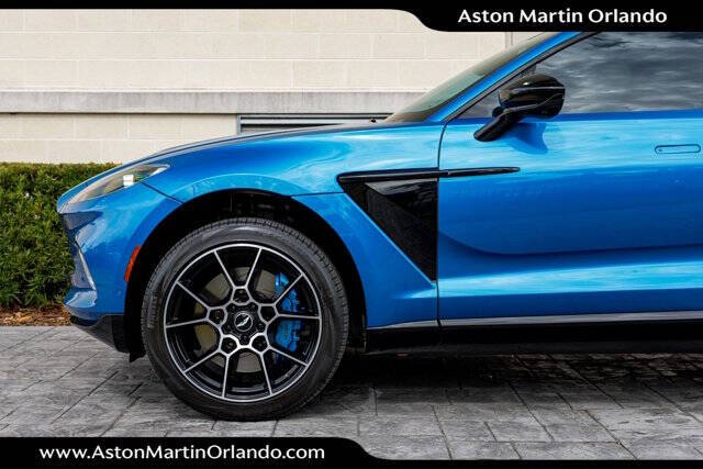 2021 Aston Martin DBX