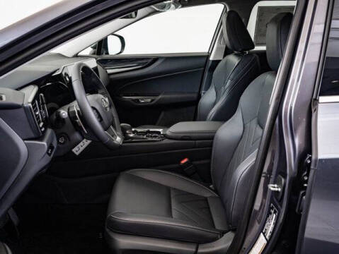 2026 Lexus NX 450h+ Luxury