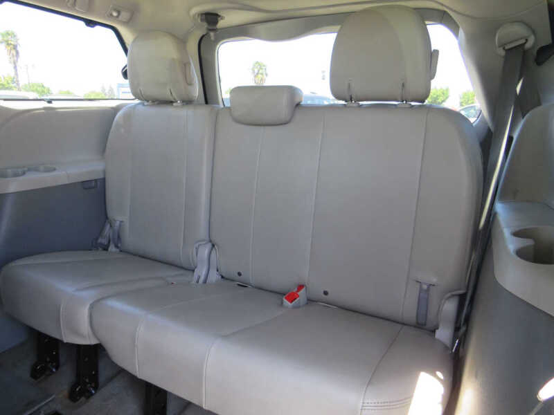 2013 Toyota Sienna