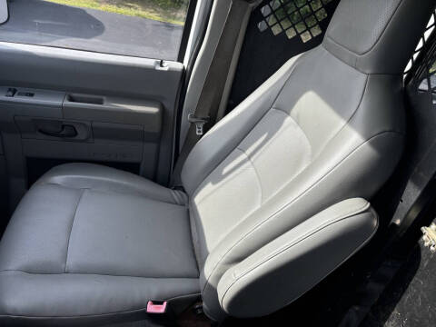 2011 Ford E-Series E-250