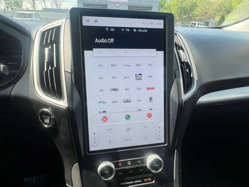 2023 Ford Edge SE