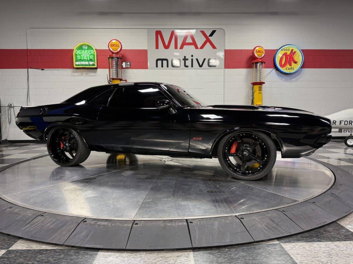 1970 Dodge Challenger 1