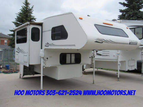 2003 Lance 921 Truck Camper