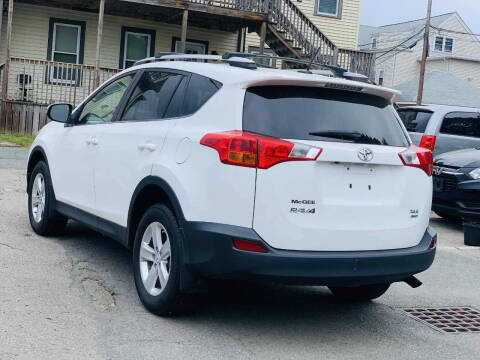 2014 Toyota RAV4 LE