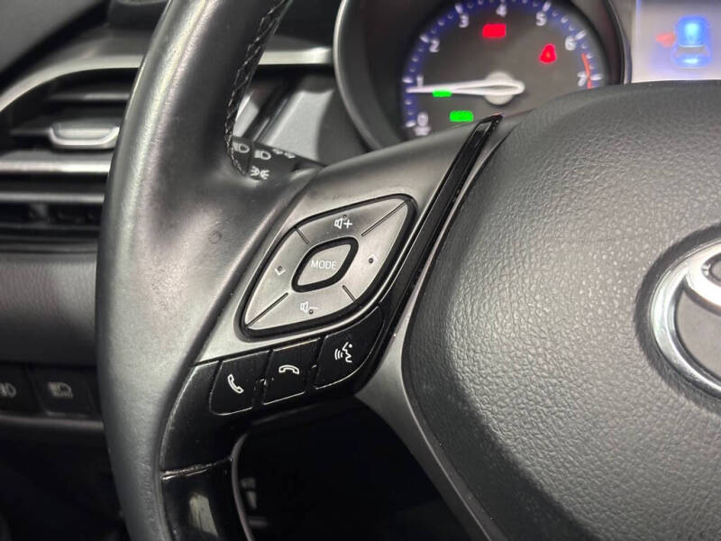 2018 Toyota C-HR XLE