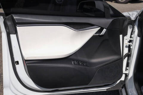 2021 Tesla Model S Long Range Plus