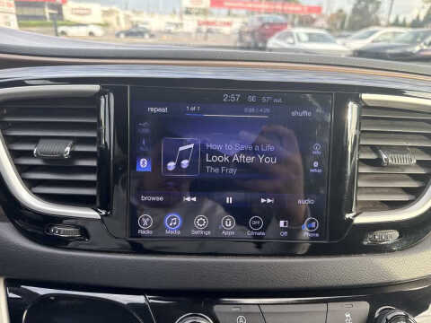 2017 Chrysler Pacifica Touring