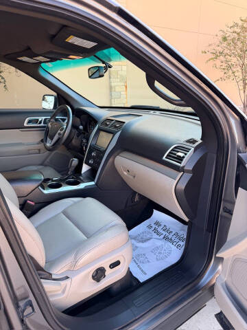 2012 Ford Explorer XLT