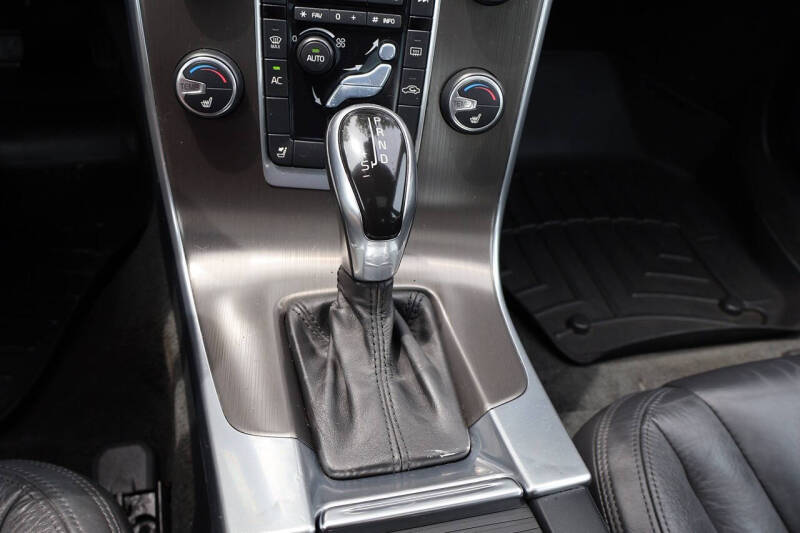 2014 Volvo S60 T5 Premier
